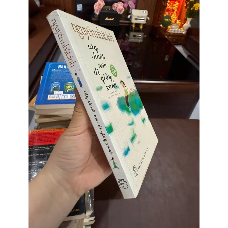 “Cây chuối non đi giày xanh – Nguyễn Nhật Ánh” 976294