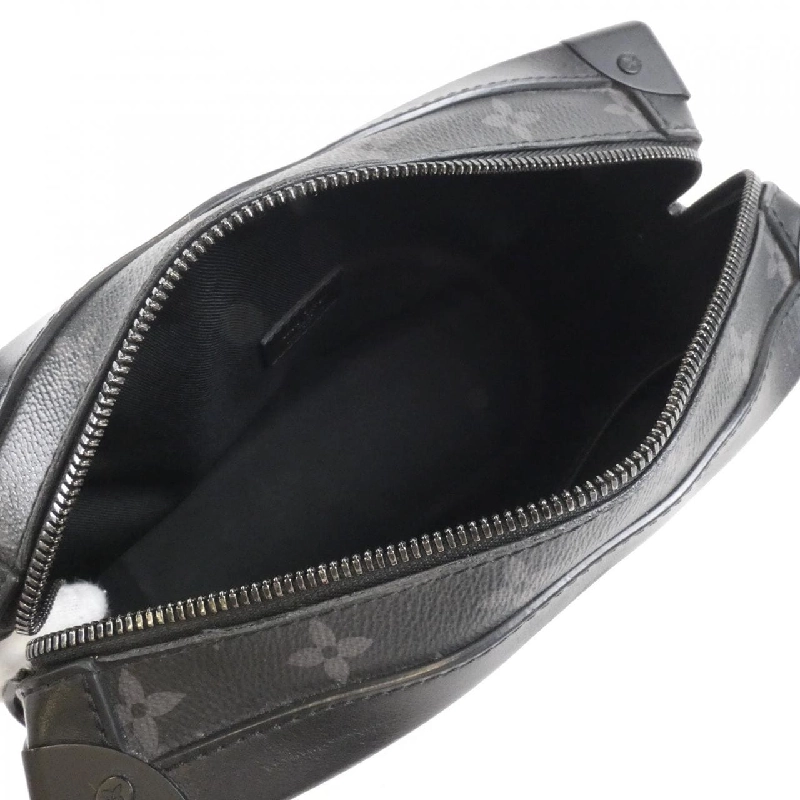 Túi đeo vai Louis Vuitton Monogram Eclipse Soft Trunk M44730 - Hàng hiệu Chính hãng 805798