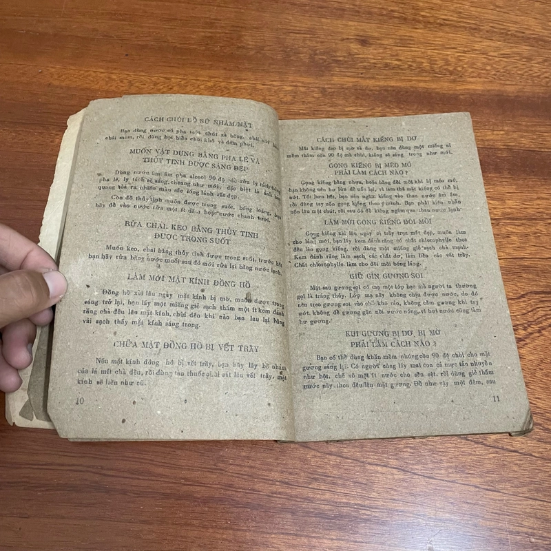 [Sách Xưa] - II Tựa sách: Hiểu Biết Cần Thiết Cho Đời Sống - Nguyễn Quân - 1987 496066