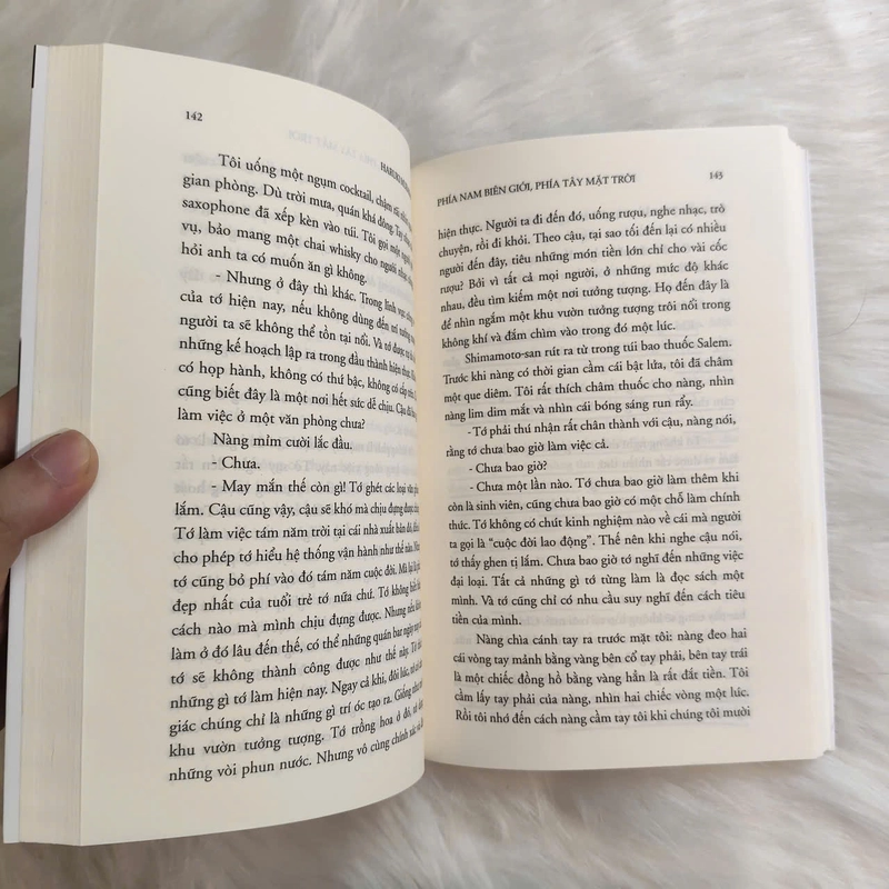 Phía Nam biên giới phía Tây mặt trời - Haruki Murakami 534875