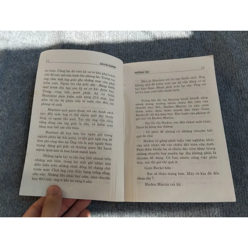 KHÔNG TẶC - DAVID HARPER 574341