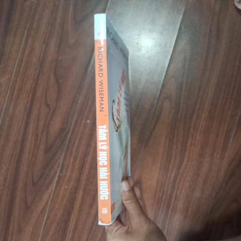 Tâm lý học hài hước - khoa học về những điều kì quặc trong đời sống hàng ngày 552858