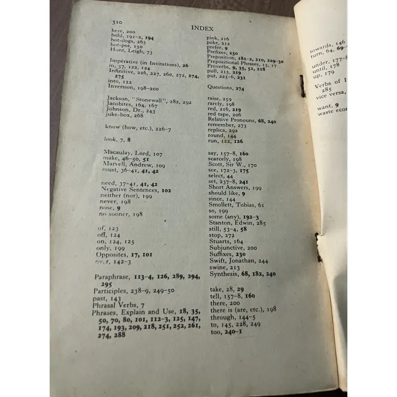 ESSENTIAL ENGLISH for Foreign Students BOOK FOUR revised edition - C. E. ECKERSLEY 750129