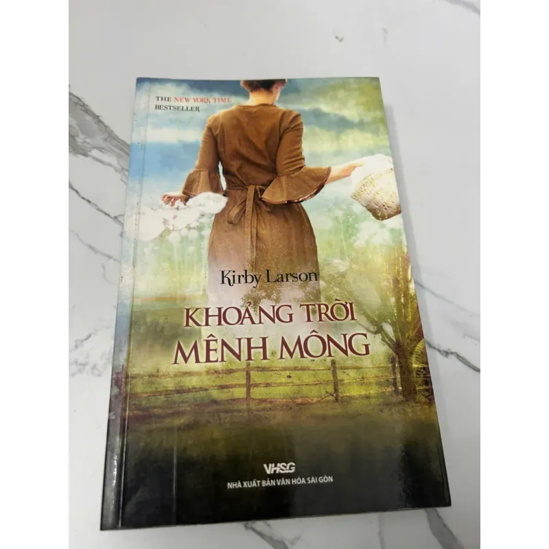 Khoảng trời mênh mông – Kirby Larson 604185