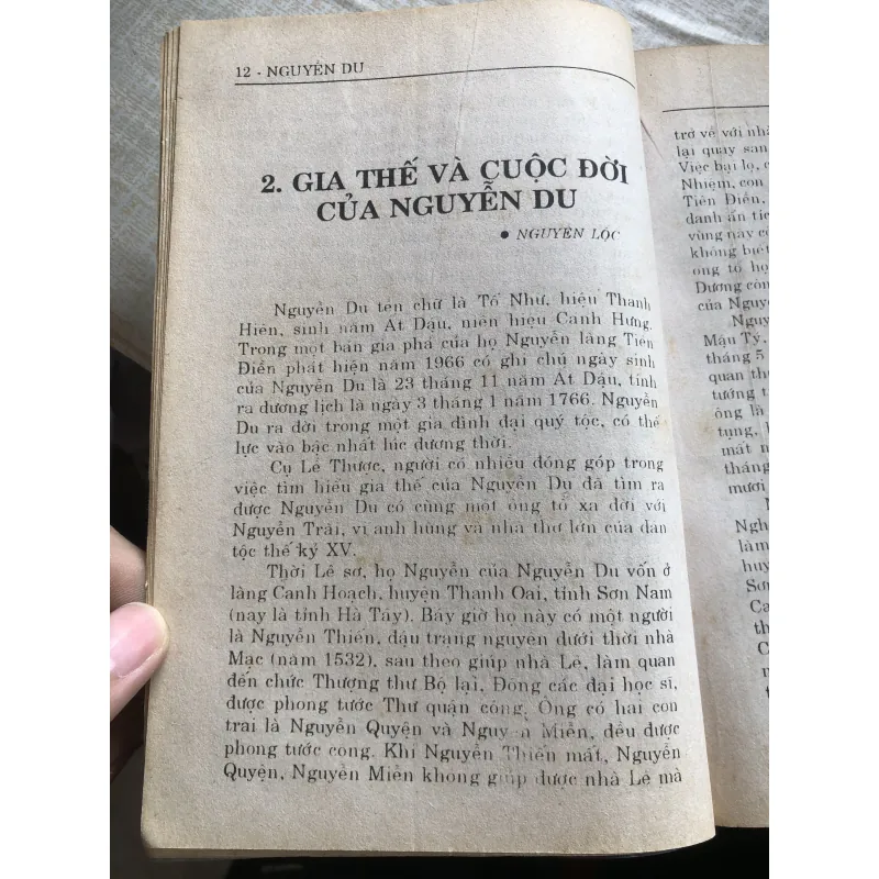 Phê bình-bình luận văn học Nguyễn Du 971171