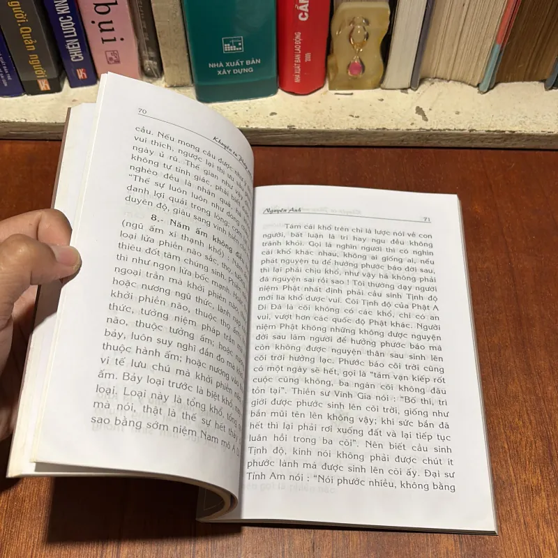 II Sách Phật Giáo: Khuyên Tu Pháp Môn Niệm Phật - Pháp Sư Viên Anh - 2003 791064