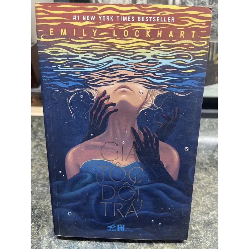 Gia tộc dối trá Emily Lockhart 720148