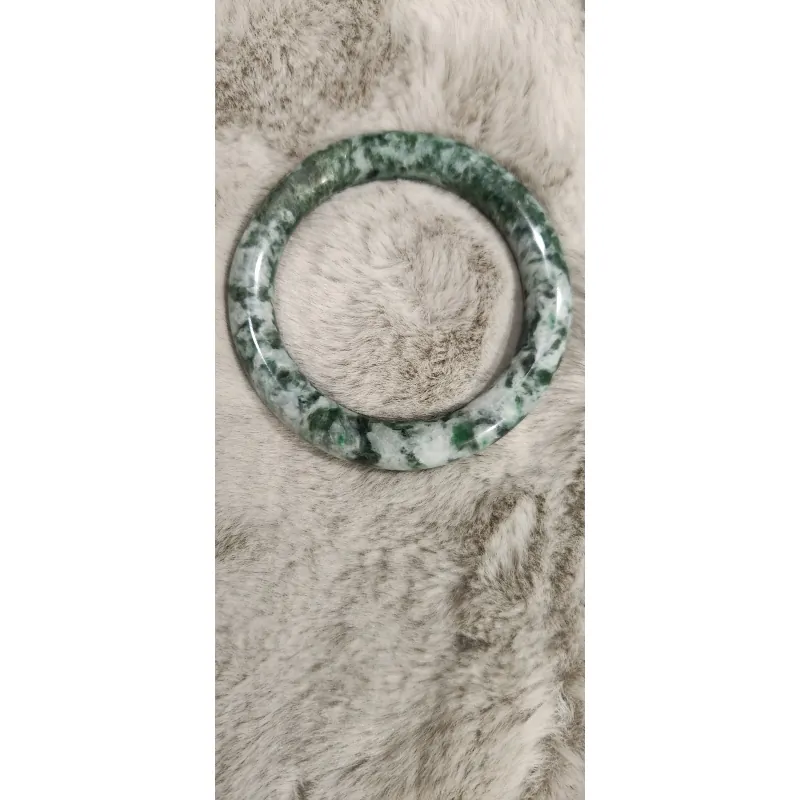 Vòng cẩm thạch 778757