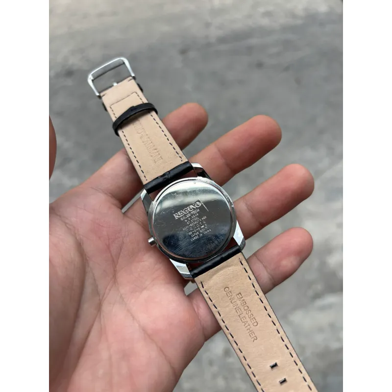 Đồng hồ pin năng lượng ánh sáng Nhật  1010991