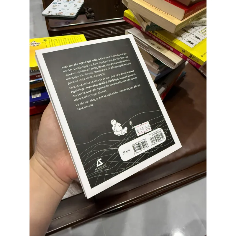 Hành Tinh Của Một Kẻ Nghĩ Nhiều – Nguyễn Đoàn Minh Thư- K2 1000273