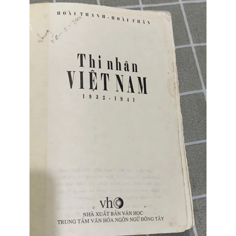 THI NHÂN VIỆT NAM - HOÀI CHÂN, HOÀI THANH; Trung tâm ngôn ngữ Đông Tây 545123