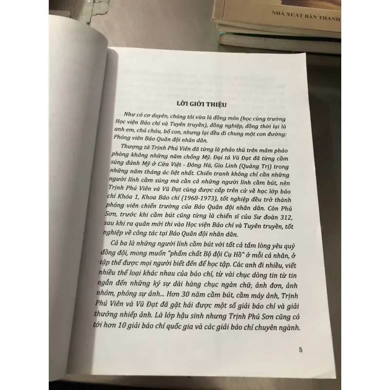 Chung một con đường 977710