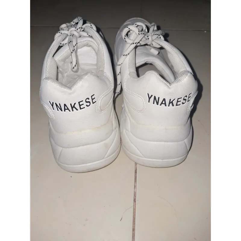 Giày MLB Chunky Boston White Black (ko phải hàng chính hãng) 697744