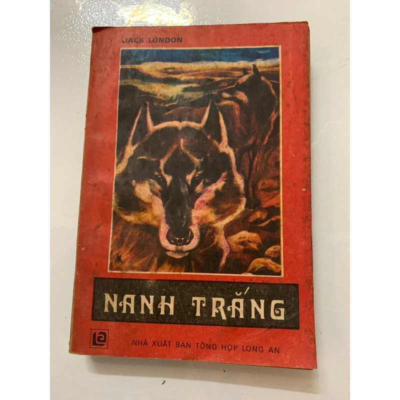 Nanh trắng Jack London phiên bản 1987 sácb cổ 464484