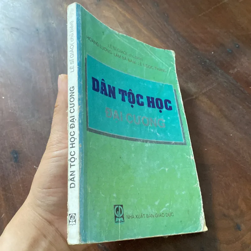 DÂN TỘC HỌC ĐẠI CƯƠNG (XB 2001) 1035627