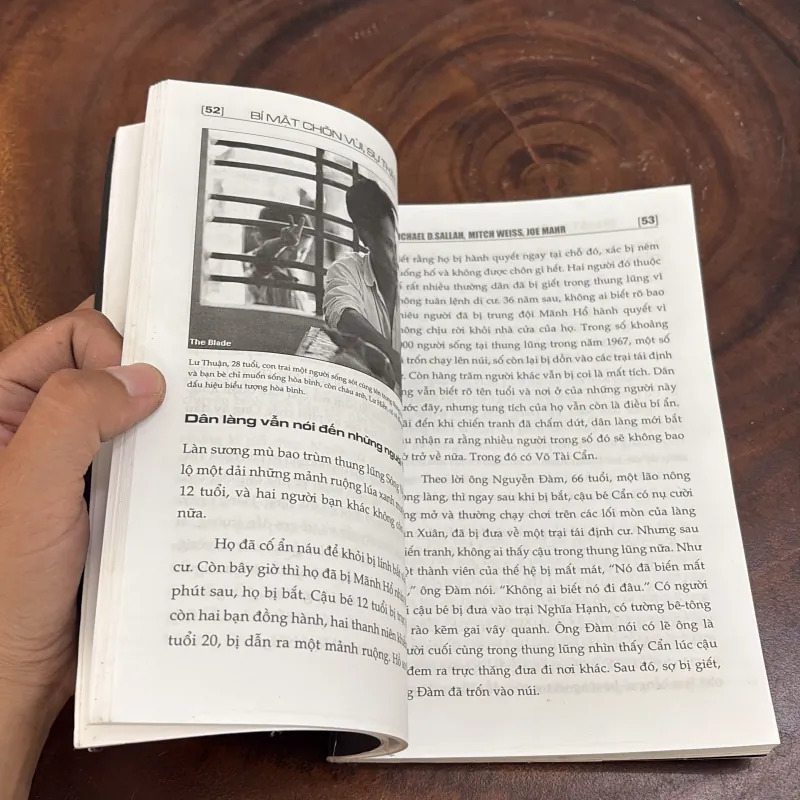 I Lịch Sử: Bí Mật Chôn Vùi Sự Thật Tàn Bạo - Trịnh Lữ (Dịch) - Chu Lai (Giới Thiệu) - 2003 1010424