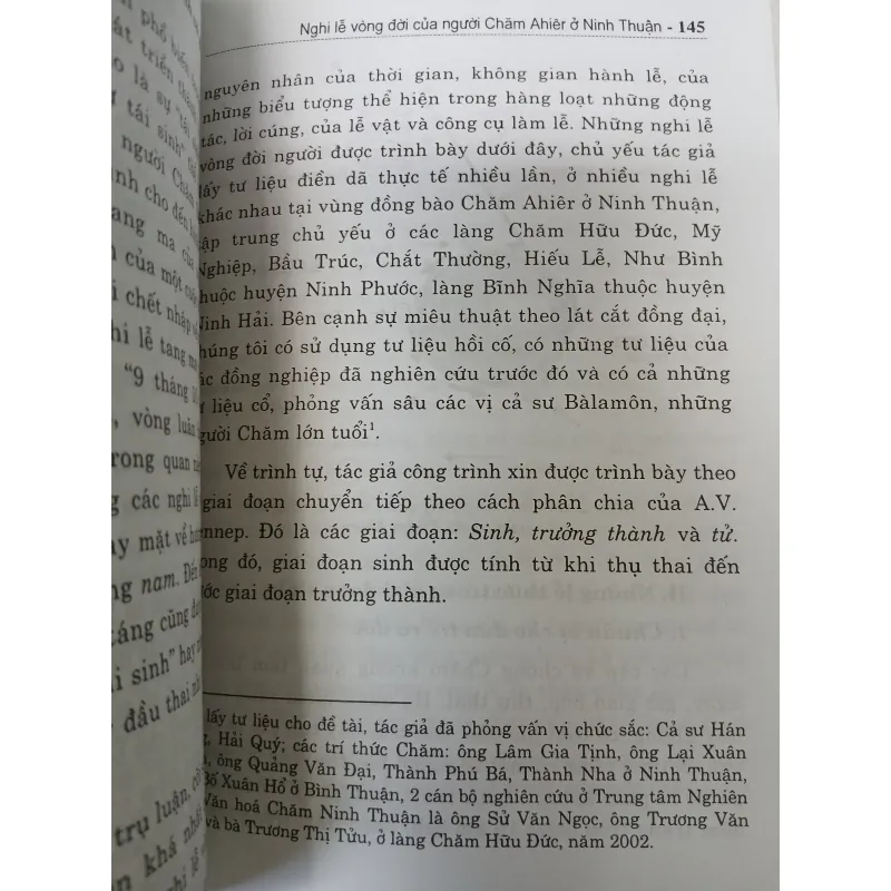 NGHI LỄ VÒNG ĐỜI CỦA NGƯỜI CHĂM AHIÊR Ở NINH THUẬN - PHAN QUỐC ANH 792229