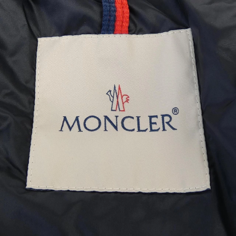 Áo khoác lông vũ MONCLER GIE 631698