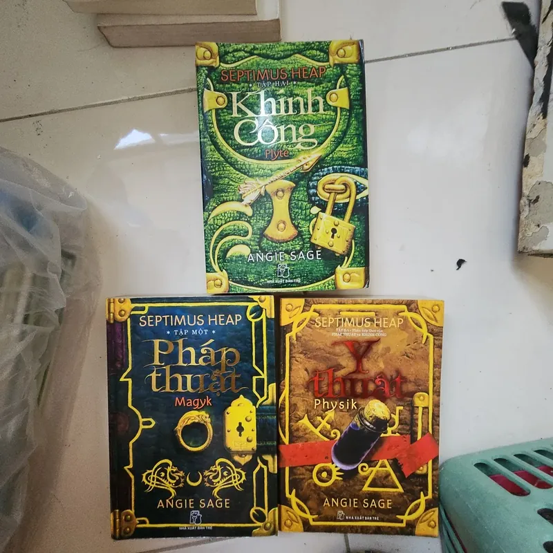 Combo 3 quyển Septimus Heap 733140