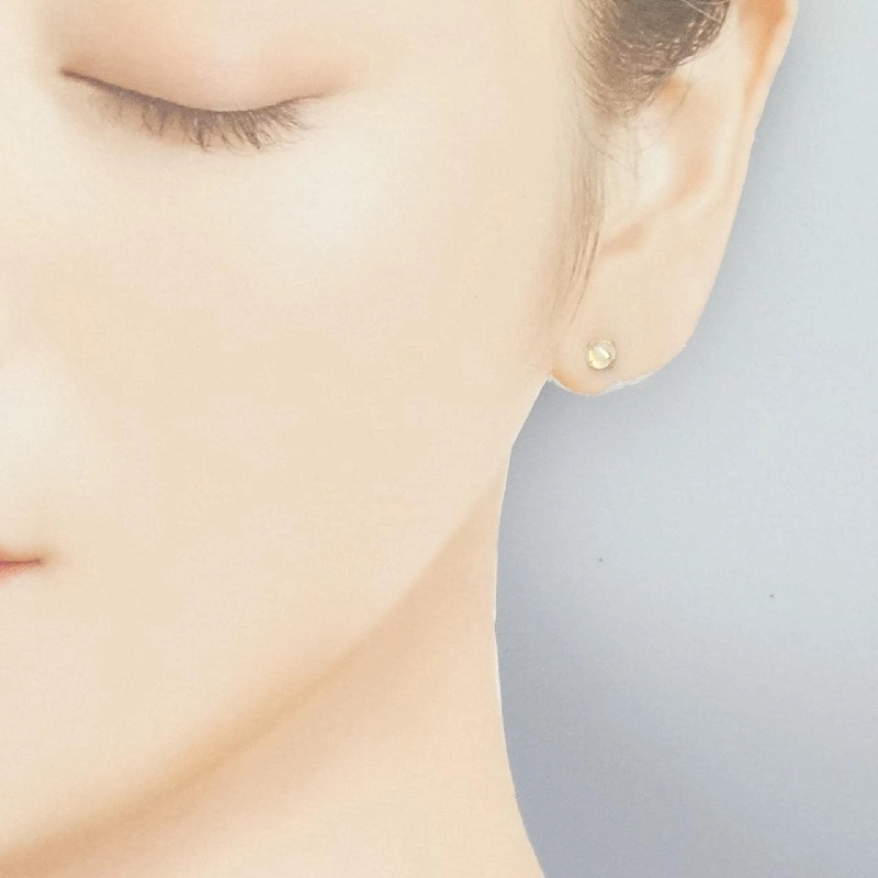 K18YG Đá mặt trăng Bông tai - Hàng hiệu Chính hãng 865351