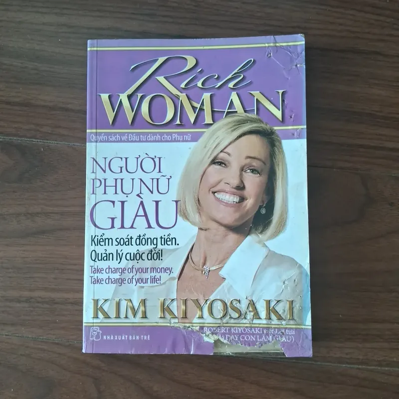 Người phụ nữ giàu, kiểm soát đồng tiền, quản lý cuộc đời 557747