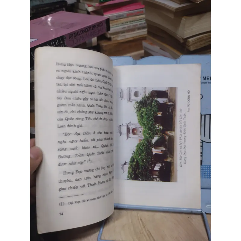 Sách: Hưng Đạo Đại Vương Trần Quốc Tuấn - TG: Trịnh Quang Khanh (A1) 933483