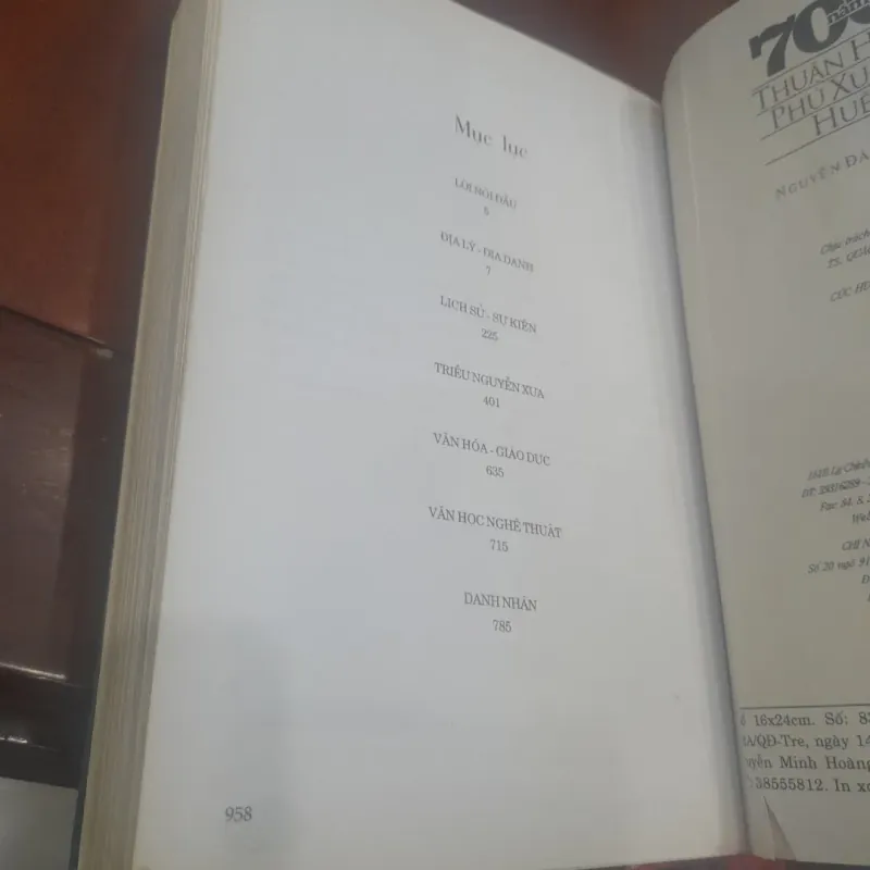 Nguyễn Đắc Xuân - 700 NĂM THUẬN HÓA PHÚ XUÂN HUẾ 1024103