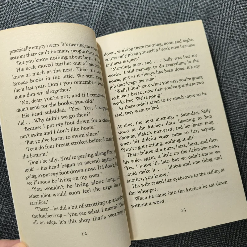 (Văn học Anh) Rosie Of The River - Catherine Cookson 713004