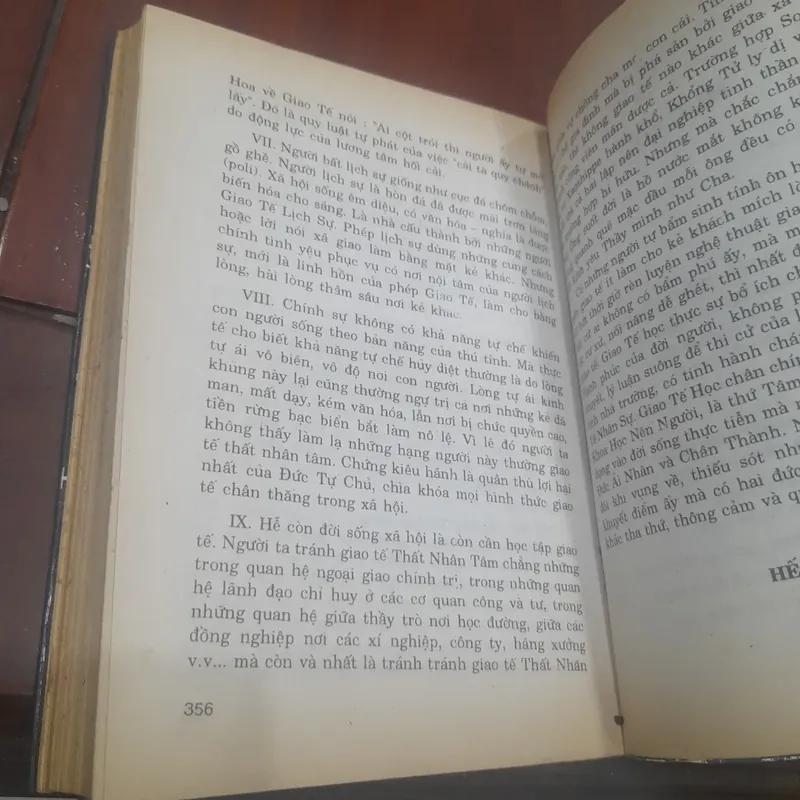 HOÀNG XUÂN VIỆT - Bệnh THẤT NHÂN TÂM 674265