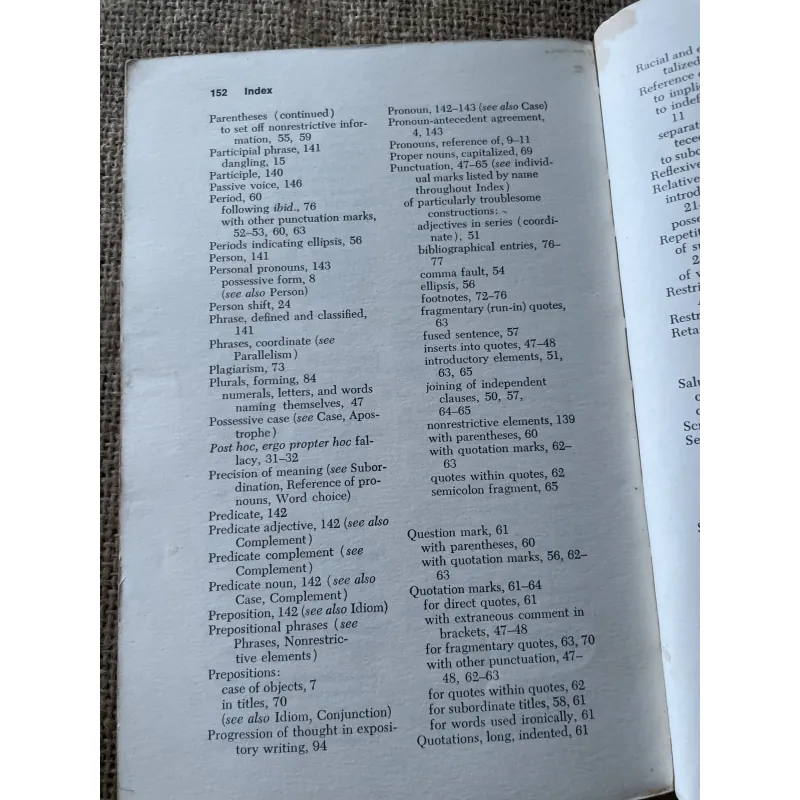 Học tiếng Anh A Short Guide to English Composition by William McQueen.   796192