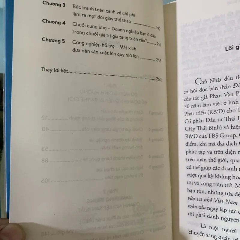 Di ra thế giới với người khổng lồ 976394
