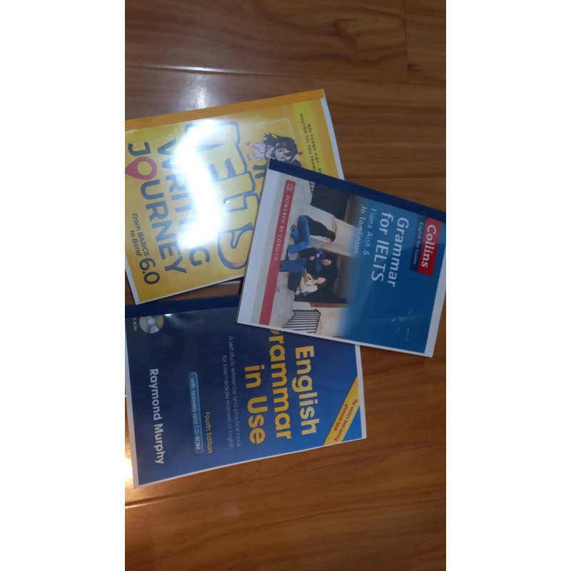 Sách in: English Grammar in Use, Collins Grammar for IELTS, IELTS Writing Journey + HACKER 503084