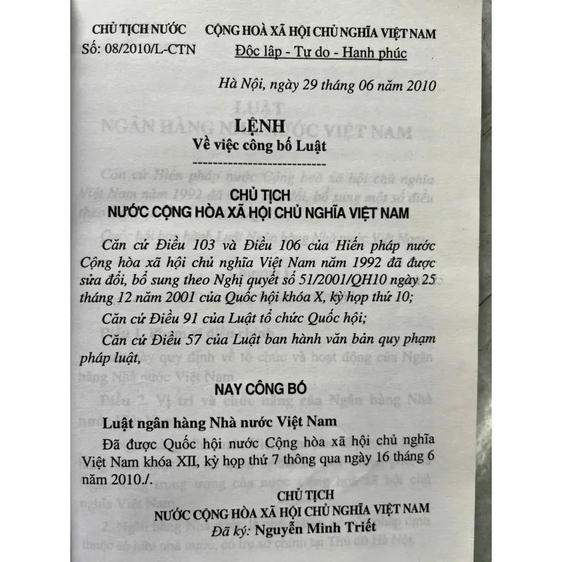 LUẬT NGÂN HÀNG VÀ CÁC TỔ CHỨC TÍN DỤNG 971761