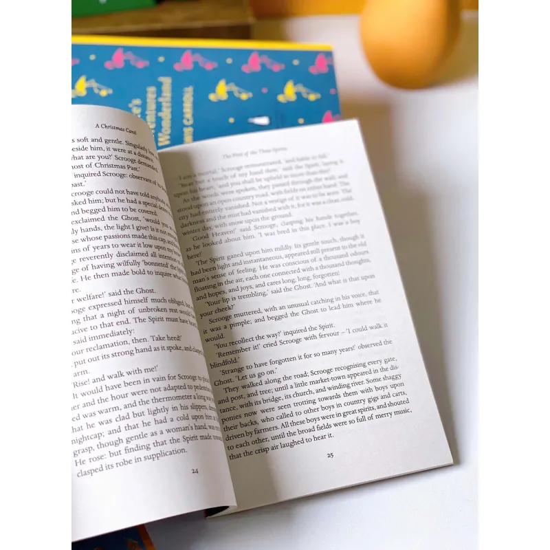 Sách - A Christmas Carol (NEW) (The Penguin English Library) 733647