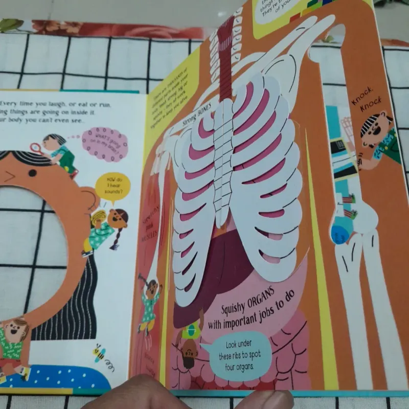 Sách t Anh màu bìa cứng- Usborn inside science YOUR BODY. Tg. Lara Bryan. 758693
