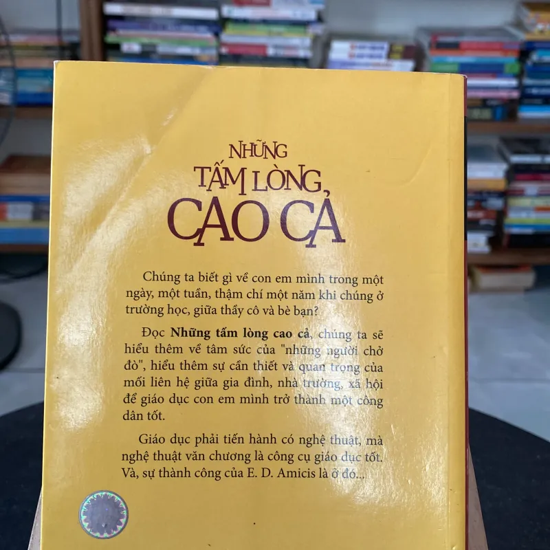 Những tấm lòng cao cả-tác giả Edmondo De Amicis 1050214