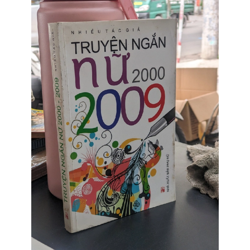 Truyện ngắn nữ 2000-2009 384814