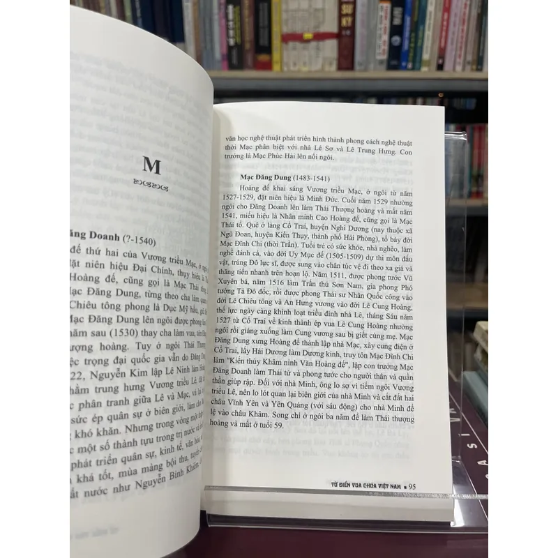 TỪ ĐIỂN VUA CHÚA VIỆT NAM 701047