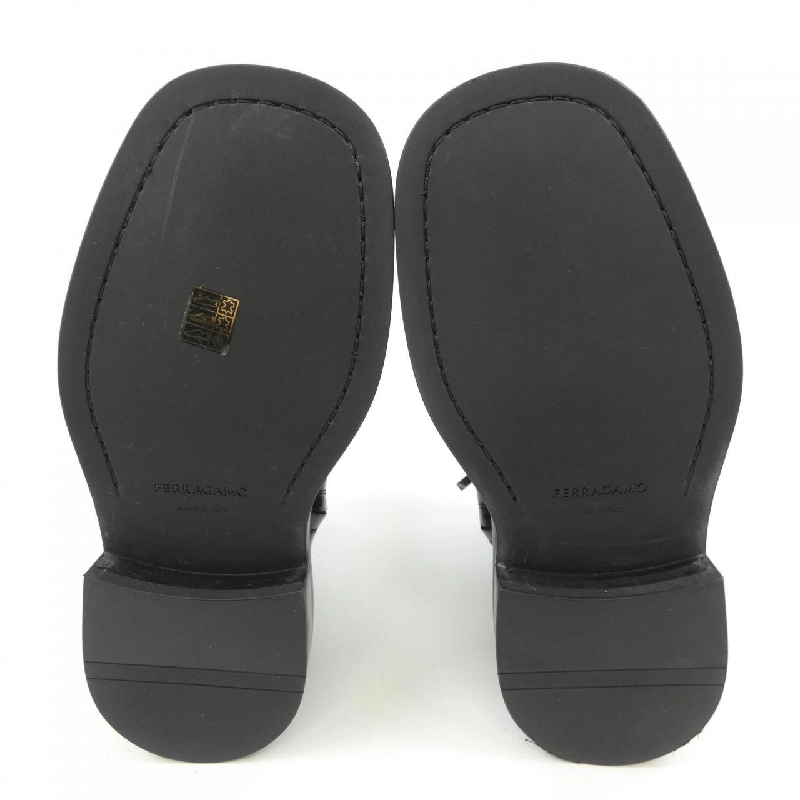 Giày boot FERRAGAMO - Hàng hiệu Chính hãng 829288