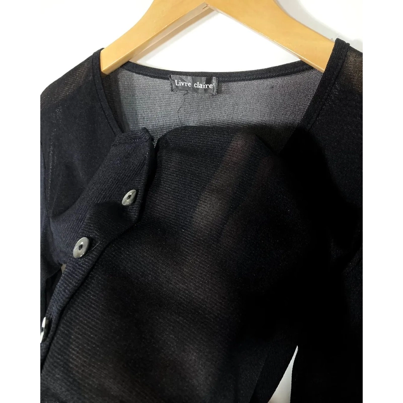 Áo Hiệu Nhật Brand Lirve Claire, chất mỏng đẹp
Size S M L
  448645