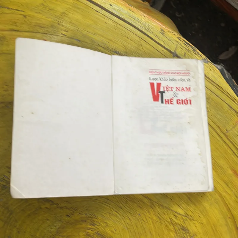 LƯỢC KHẢO BIÊN BIÊN SỬ VIỆT NAM THẾ GIỚI 735520