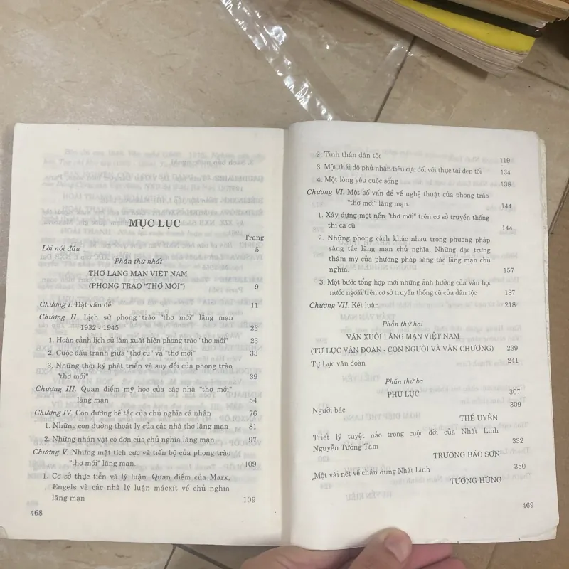 Văn Học Lãng Mạn Việt Nam 1930-1945 - Phan Cự Đệ 797308