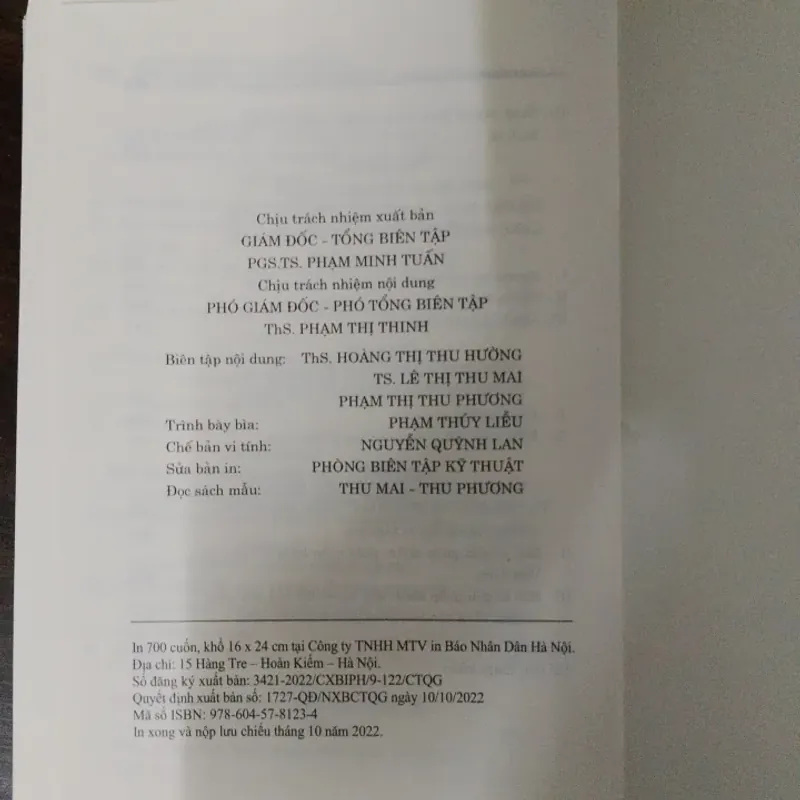 Mối quan hệ giữa kinh tế và văn hóa những vấn đề lý luận và thực tiễn ở Việt Nam hiện nay 752194