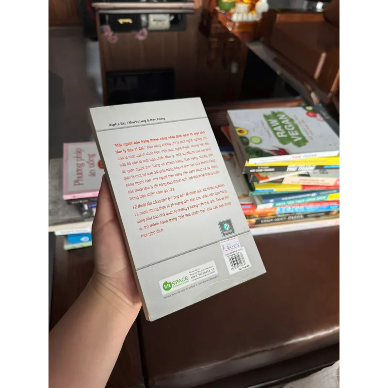 72 Thuật Tấn Công Tâm Lý Trong Bán Lẻ – Alpha Books- K3 1004562