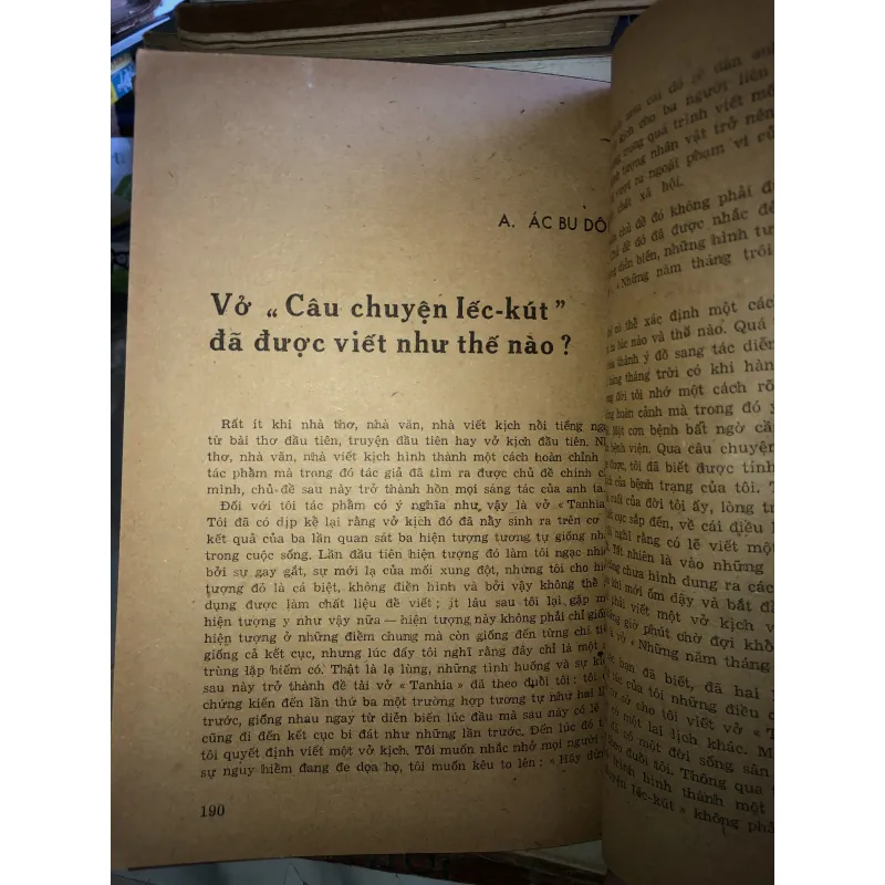 Kinh nghiệm viết kịch 1005687