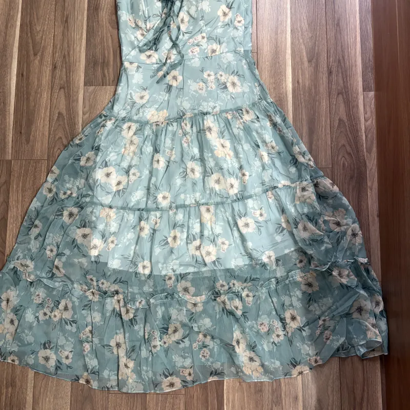 Đầm hoa 2 dây maxi 1013421