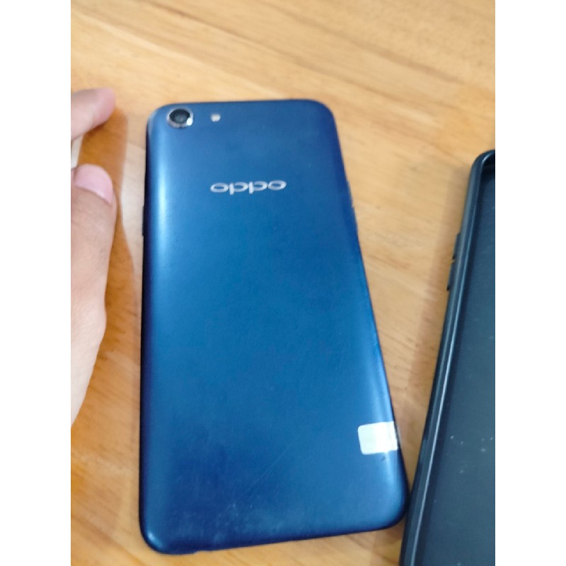 Oppoa83 r4/64 màn đômz nứt kính 60599