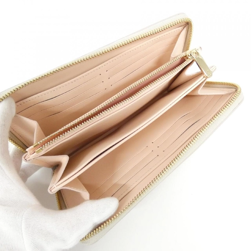 Ví Louis Vuitton Mahina Zippy M13469 - Hàng hiệu Chính hãng 806826