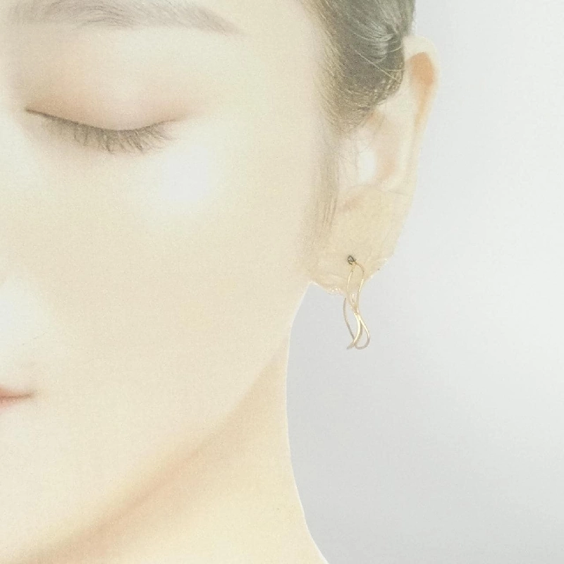 Bông tai K10YG Coco Shunick một bên 665793