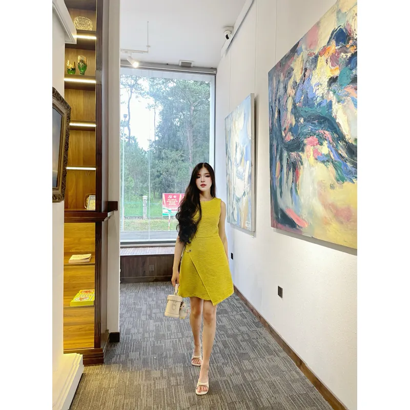 Váy vàng nữ tính 696099